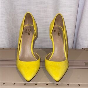 Mix No. 6 Bright Yellow Heels Elegant Pointed-Toe Pumps